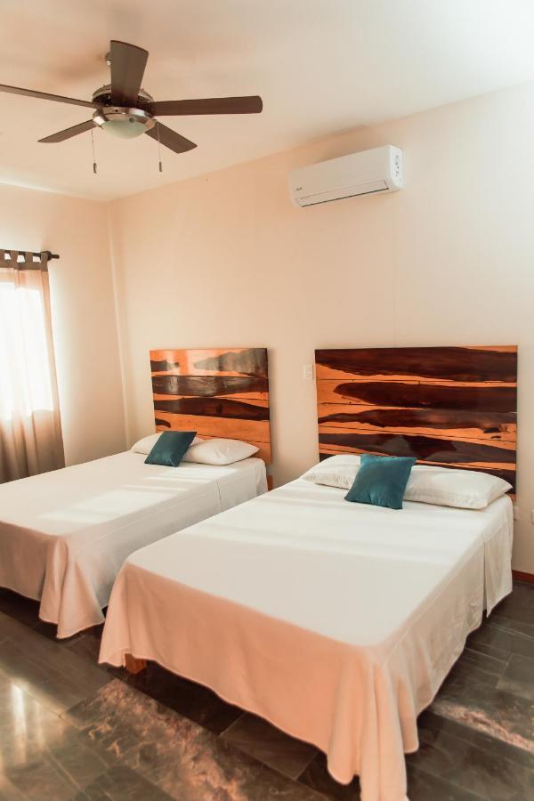 Villa With Ocean View, Pool, Restaurant And Rooftop Isla Mujeres Esterno foto