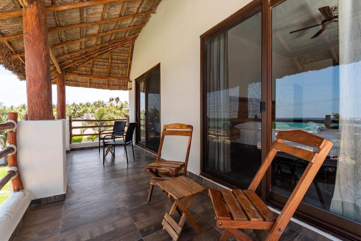 Villa With Ocean View, Pool, Restaurant And Rooftop Isla Mujeres Esterno foto